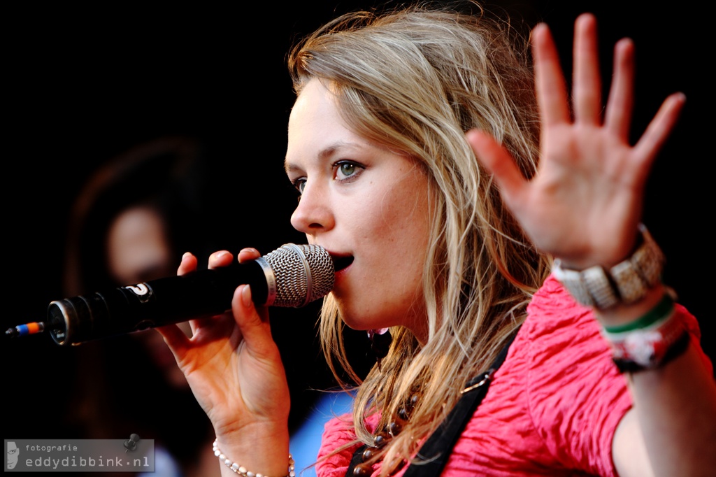 2011-05-05 Stefany June - Bevrijdingsfestival, Zwolle 002